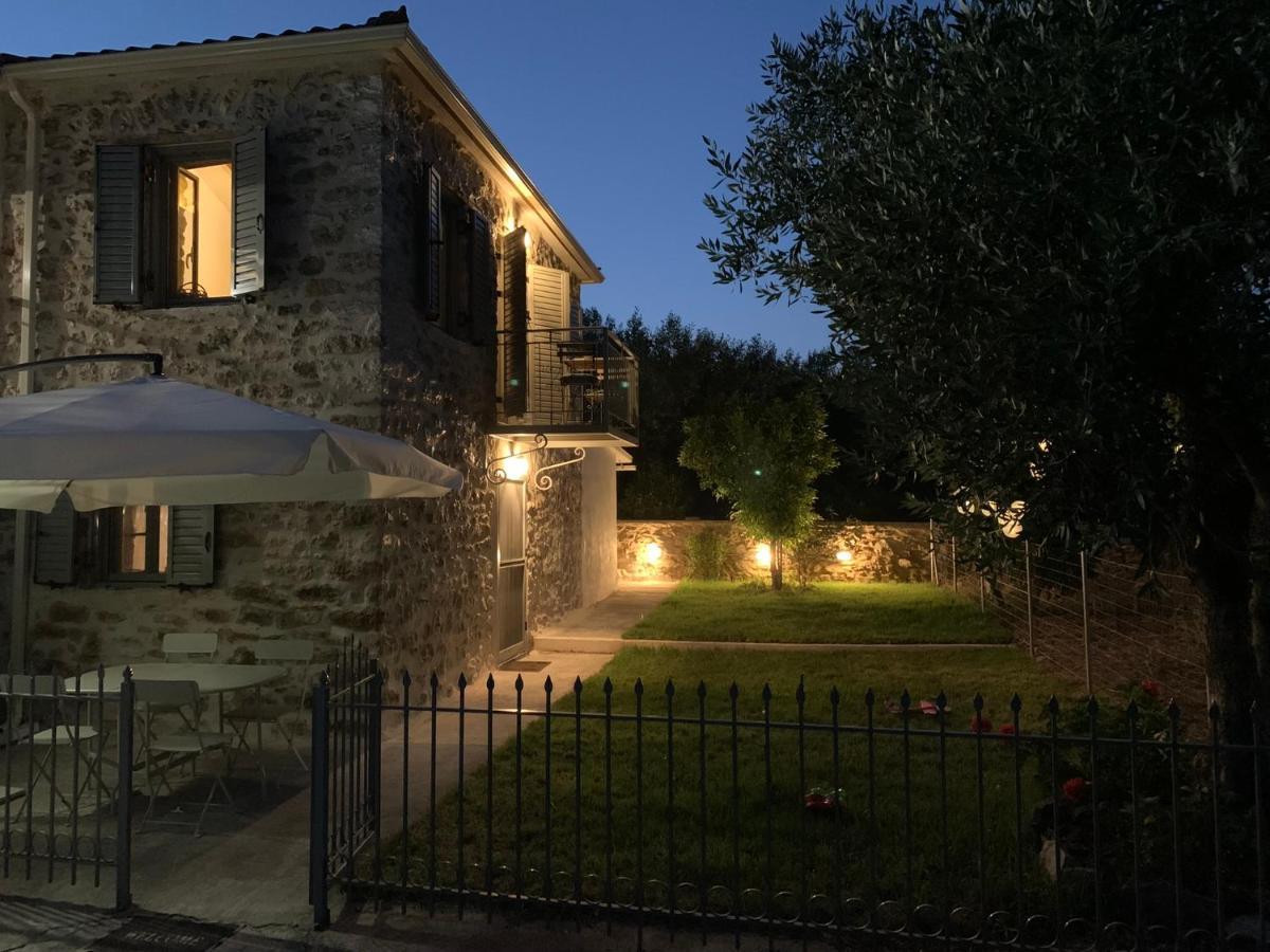 הוילה Messinian Stone House מראה חיצוני תמונה