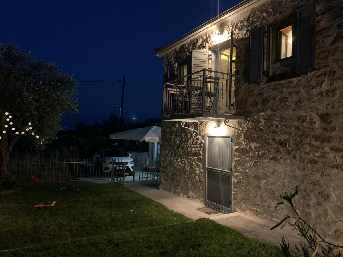 הוילה Messinian Stone House מראה חיצוני תמונה