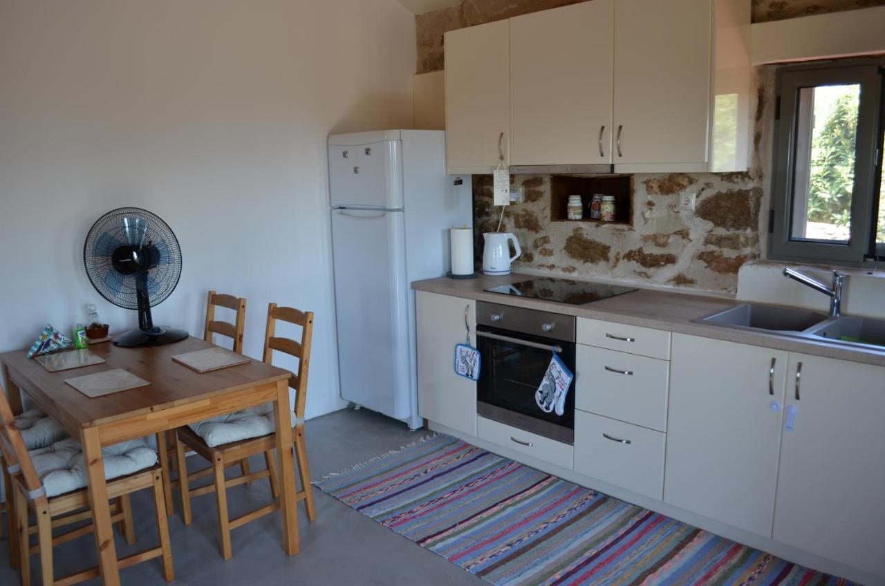 הוילה Messinian Stone House מראה חיצוני תמונה