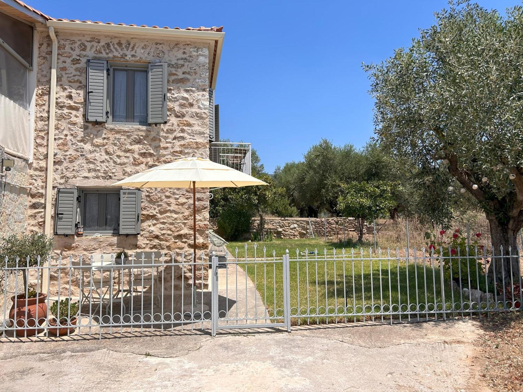 הוילה Messinian Stone House מראה חיצוני תמונה